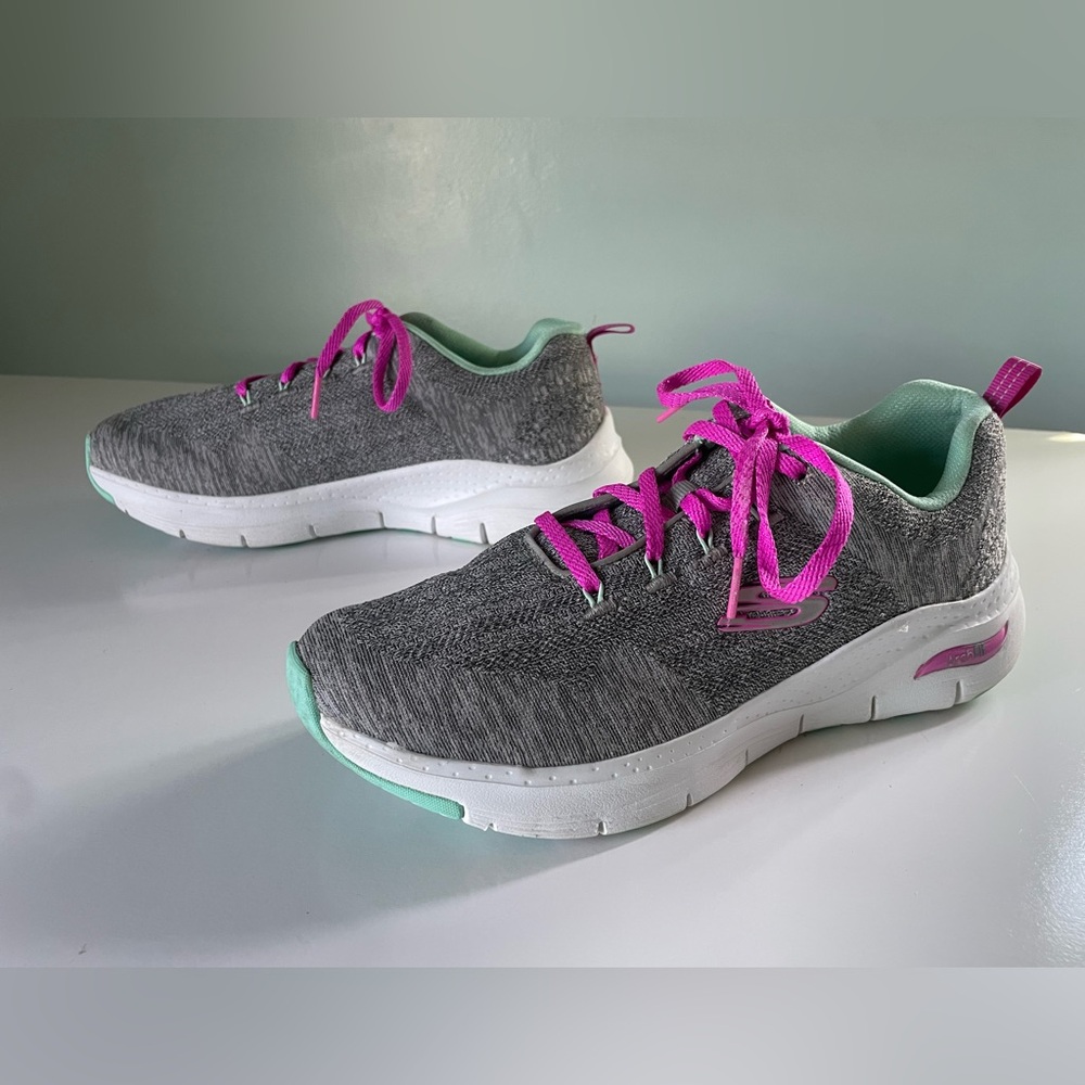 Skechers Arch Fit Air Cooled Size 9W Comfort Shoes Athletic Gray White Pink - Picture 11 of 15